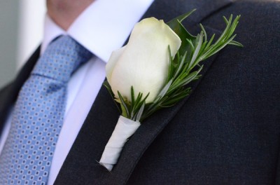 DIY-boutonniere-finished